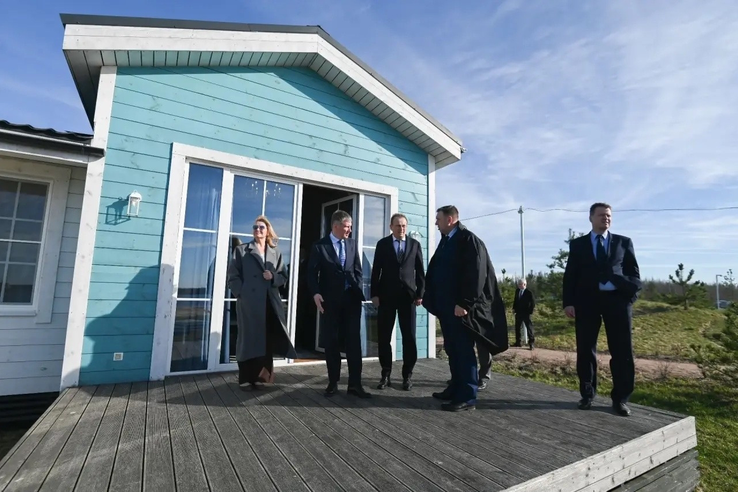 Министр Решетников проинспектировал туристический комплекс в Ленобласти